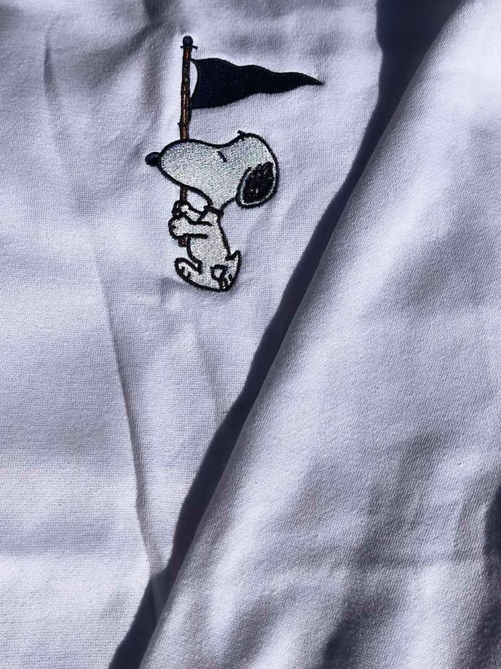 Peanuts White Men's Sweater with Snoopy Flag Embroidery Abercrombie & Fitch
